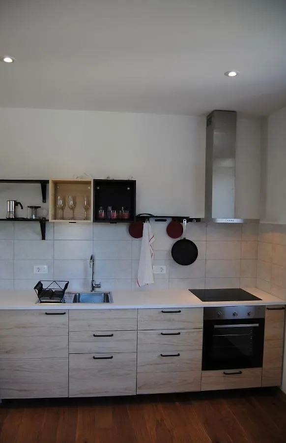 Apartment With Free Parking Ljubljana